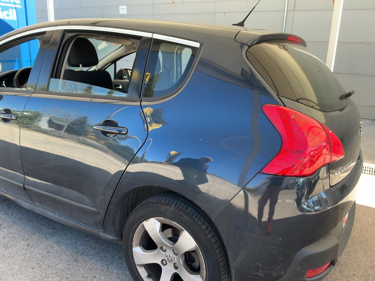 Parte trasera izquierda