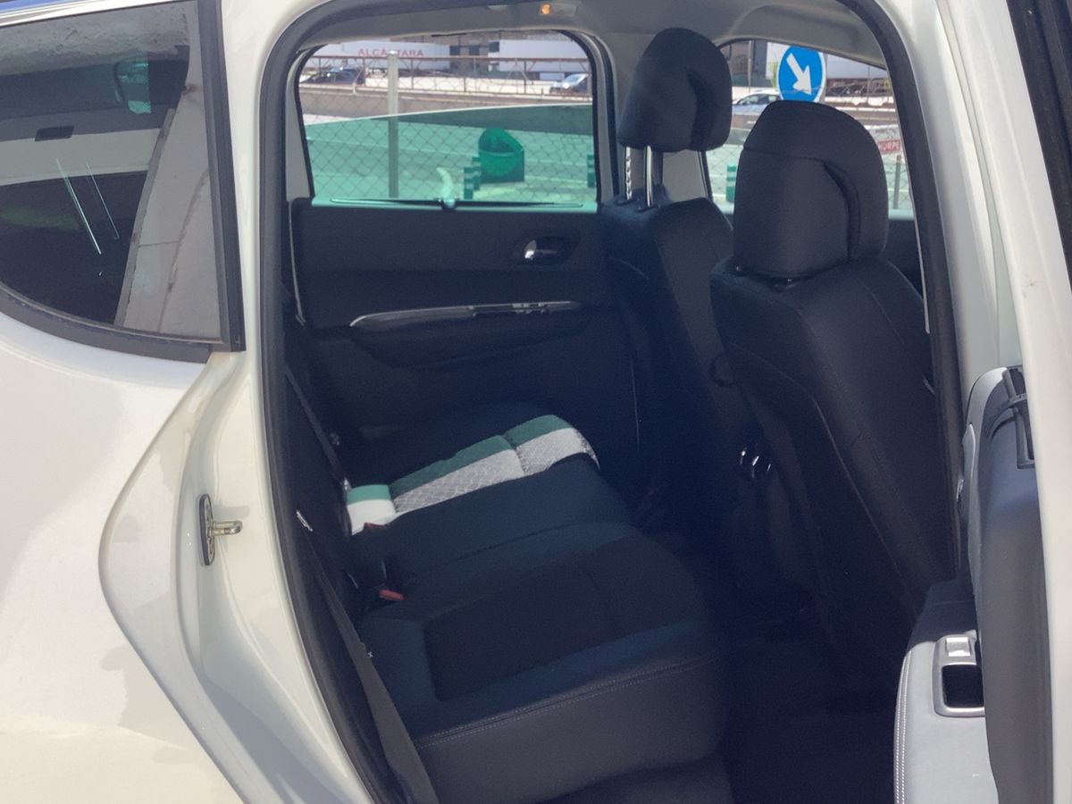 Interior trasero