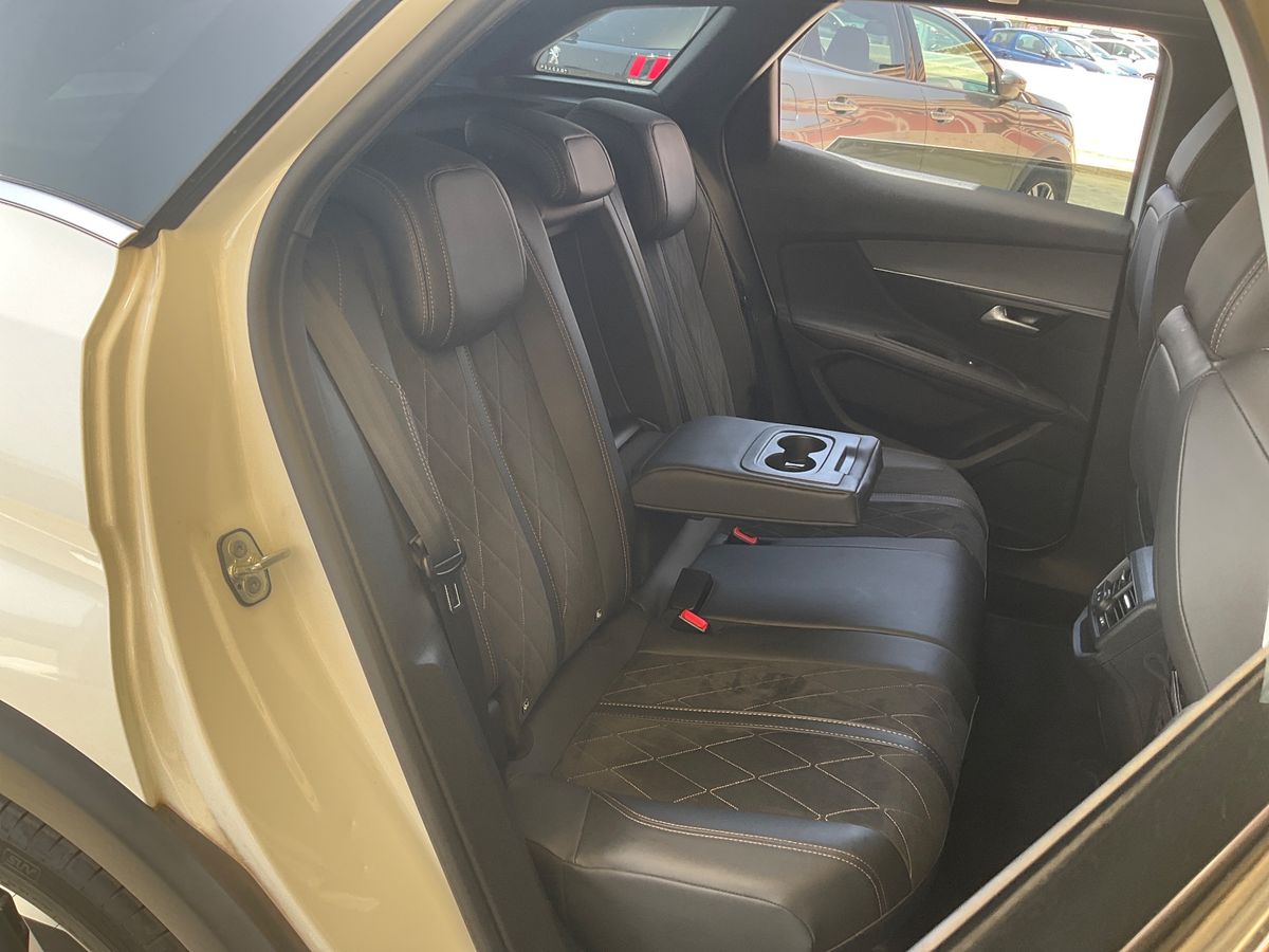 Interior trasero
