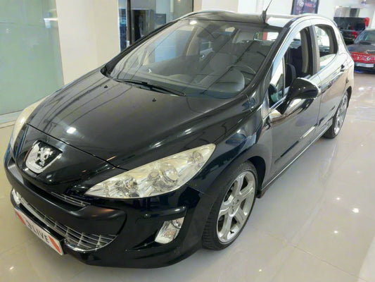 Frontal izquierda