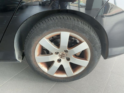 Neumático trasero izquierdo