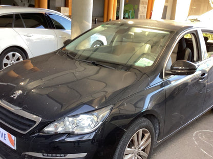 Lateral delantero izquierdo