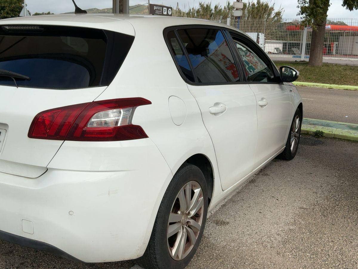 Parte trasera derecha