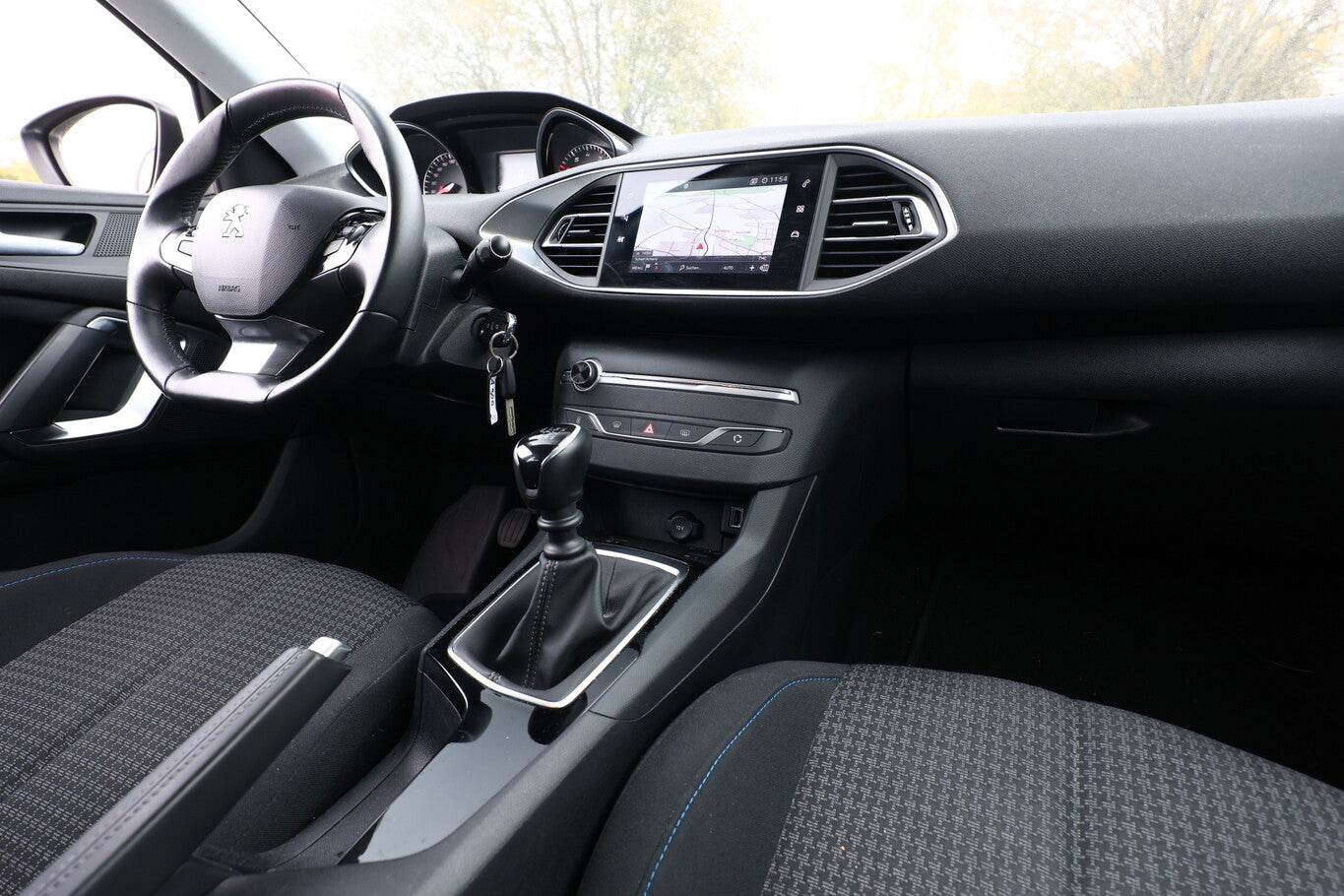 Peugeot 308 1.2 PT 110 Style Nav AppCo Kam PDC SHZ 96470259 8