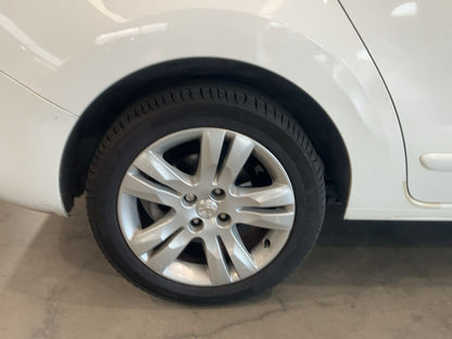 Neumático trasero derecho