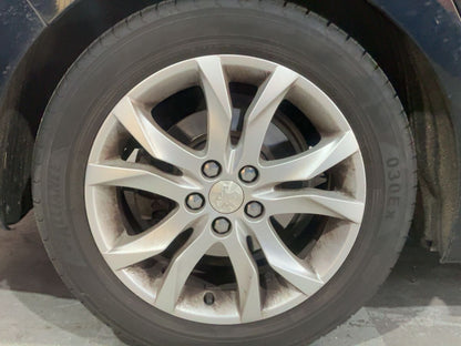 Neumático trasero derecho