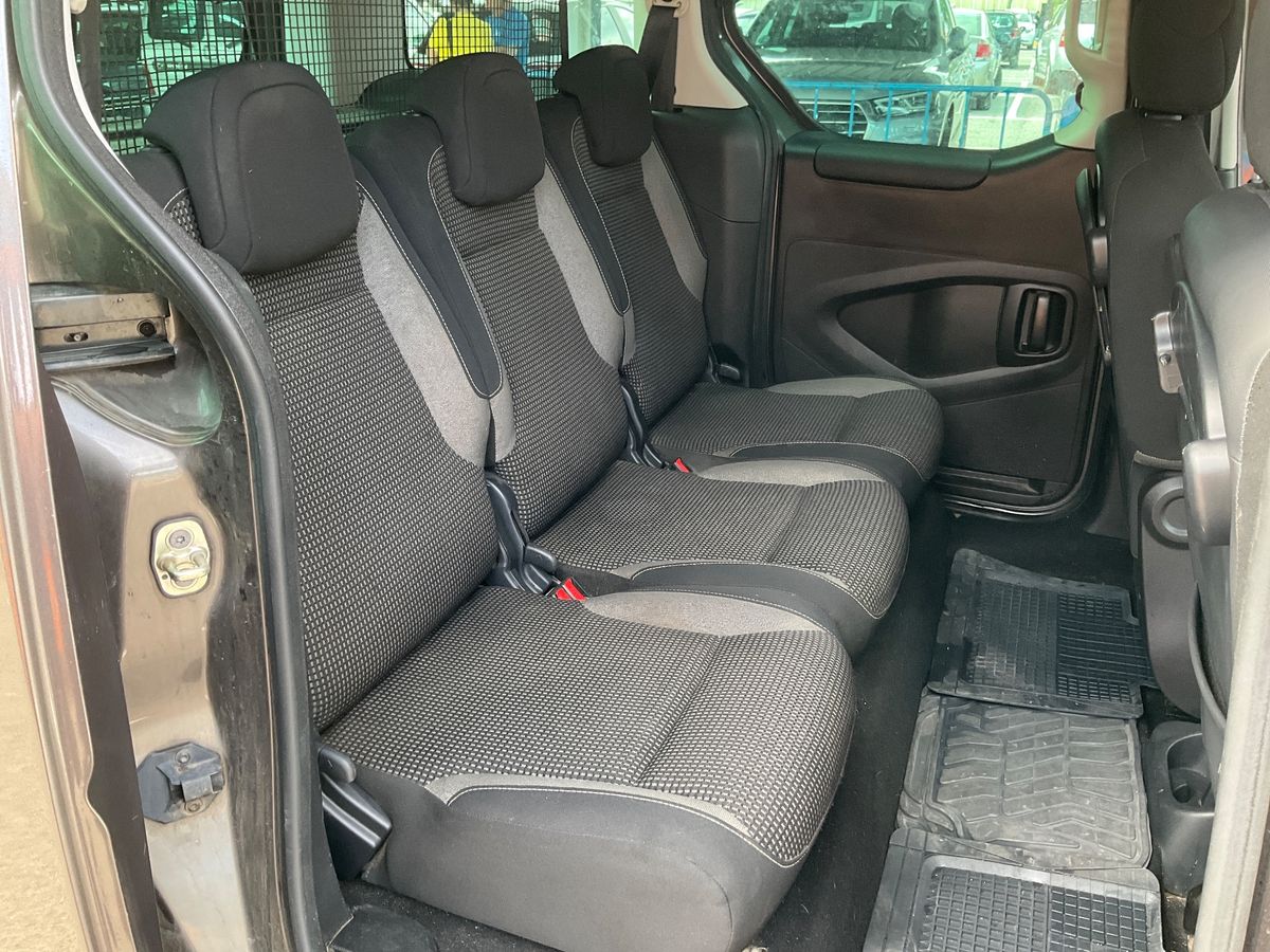 Interior trasero