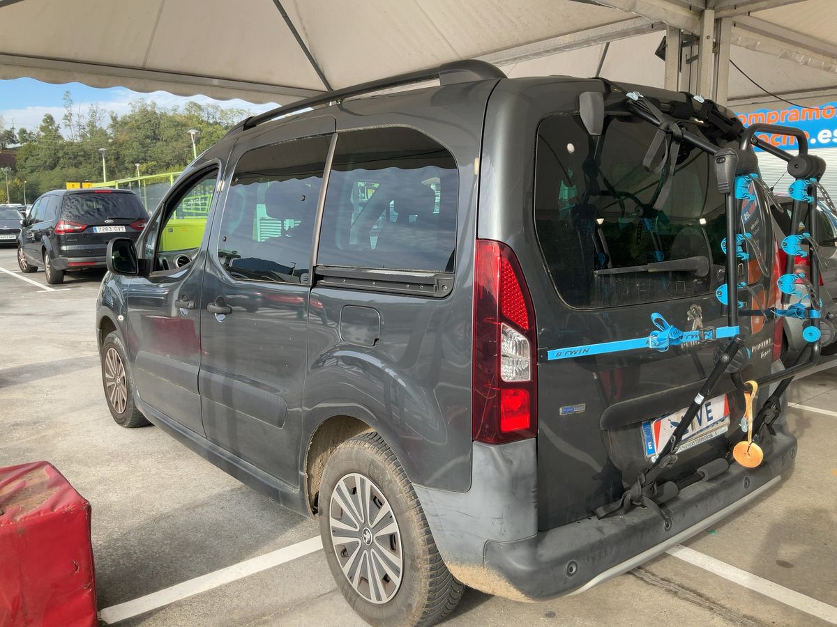 Parte trasera izquierda