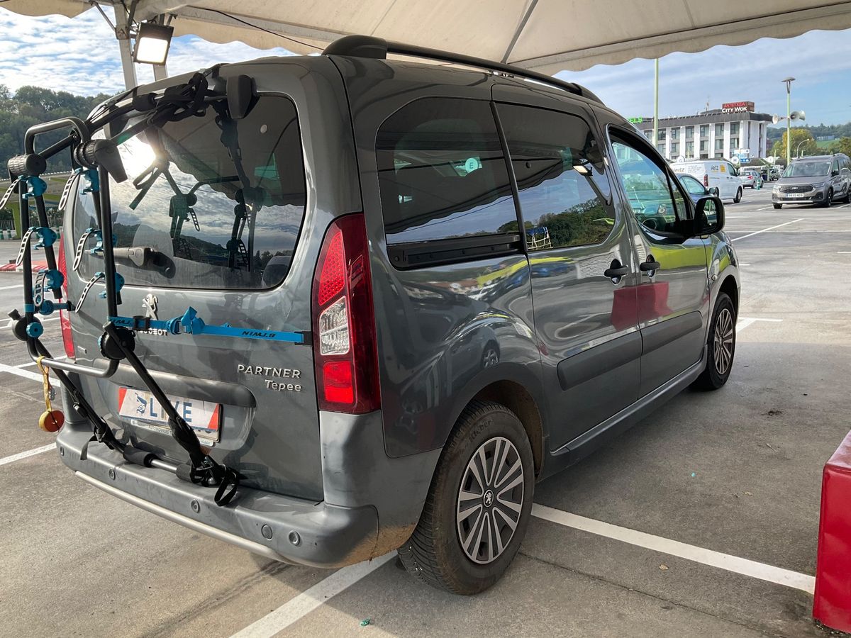 Parte trasera derecha