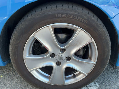 Front right tire