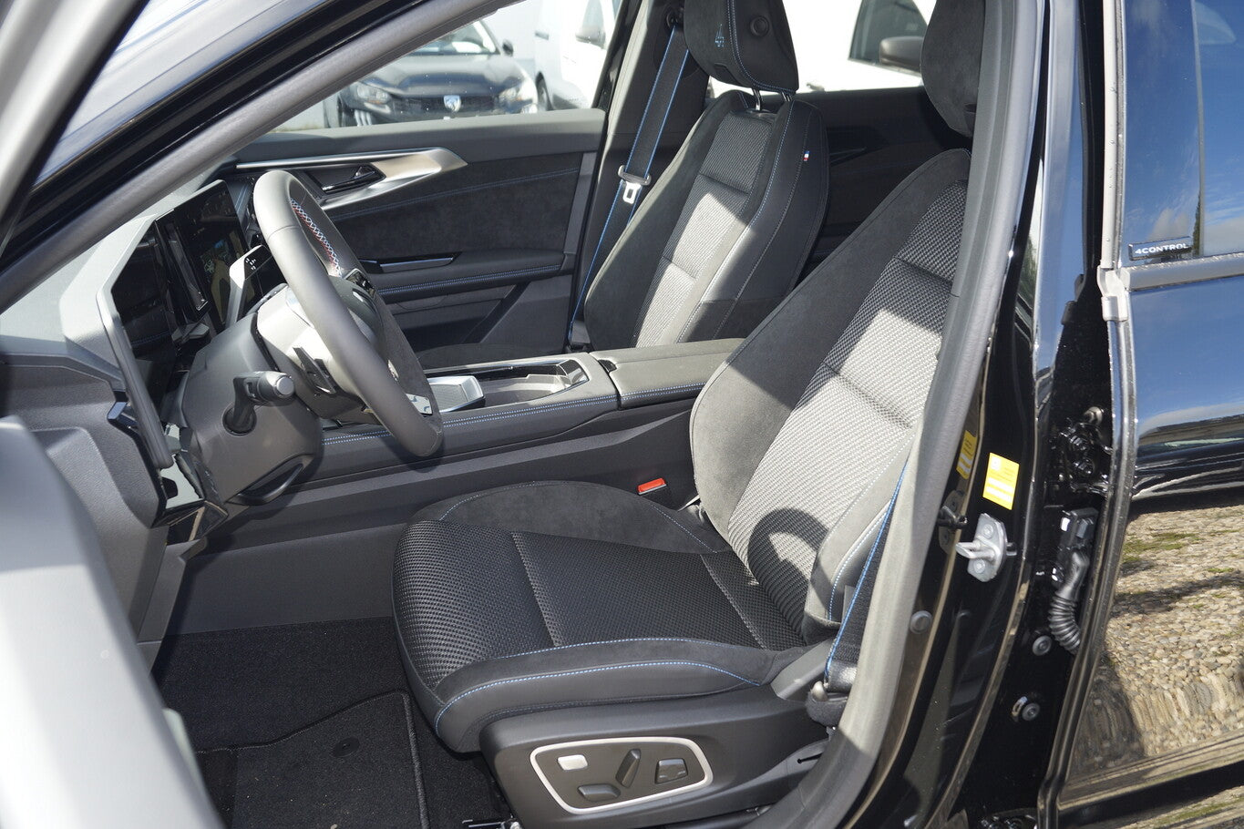 Renault Espace VI 1.2 E-TECH Hybrid 200 Esprit Alpine 88876668 8
