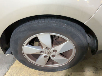 Neumático trasero izquierdo