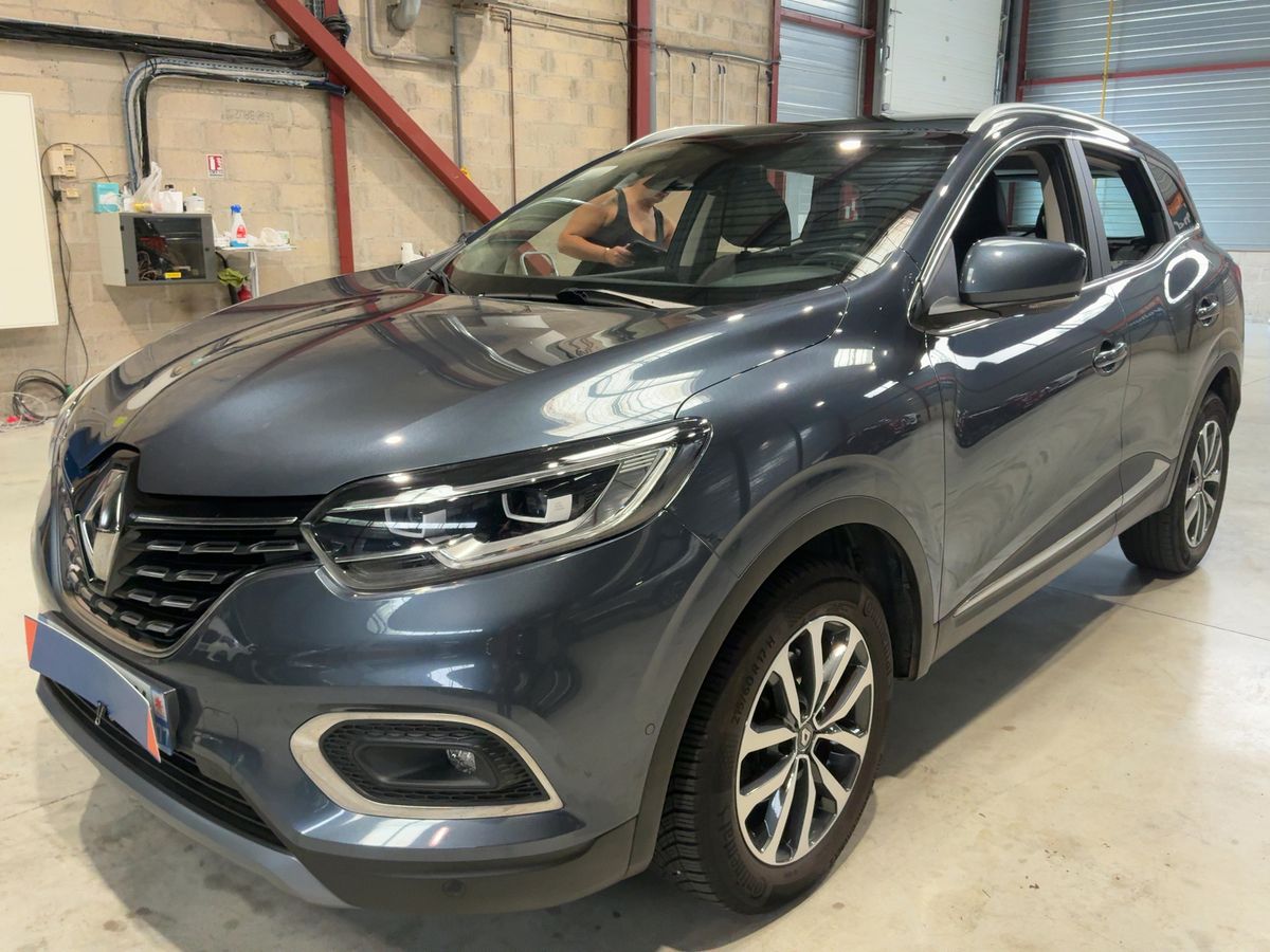 Frontal izquierda