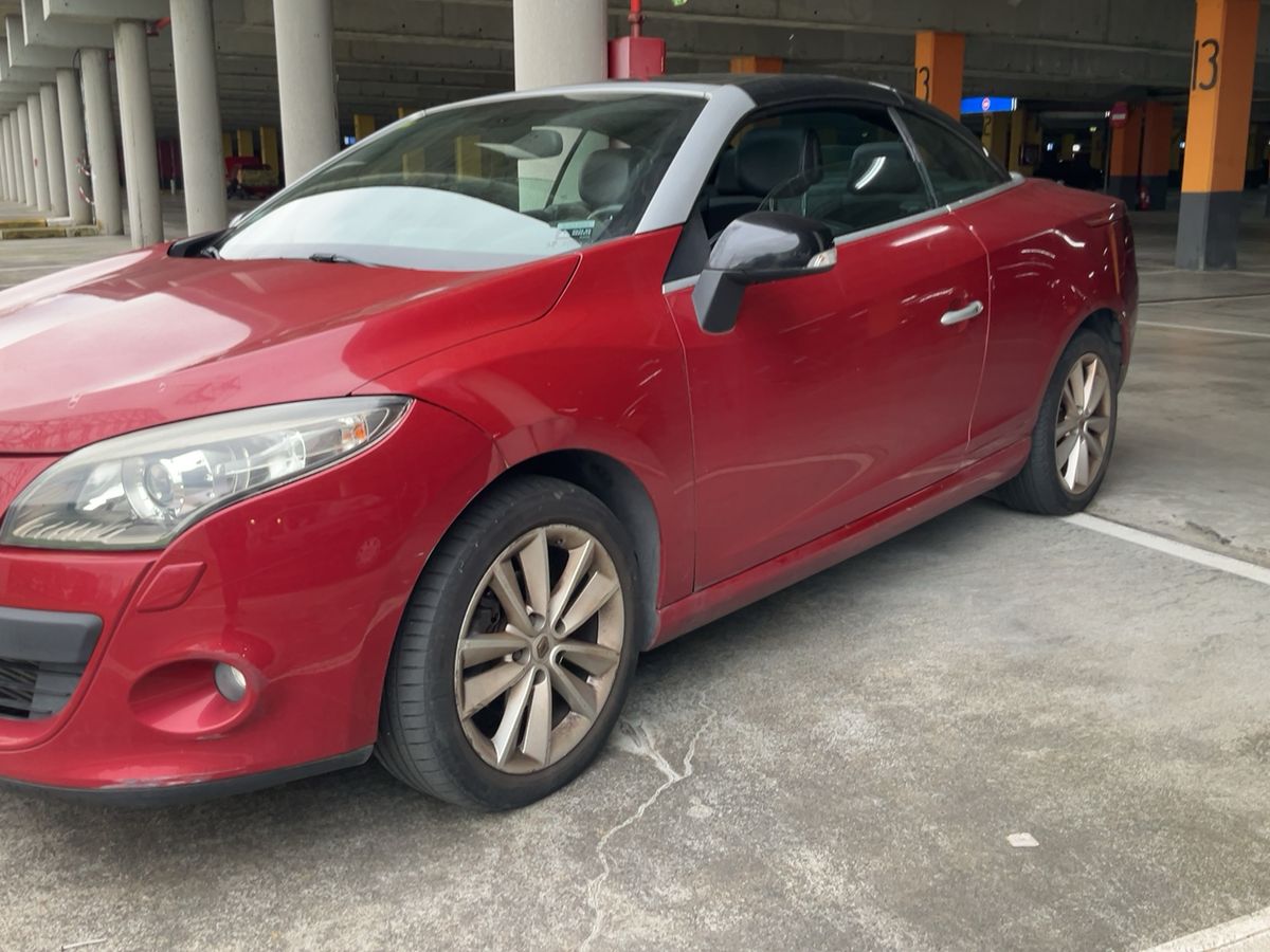 Lateral delantero izquierdo