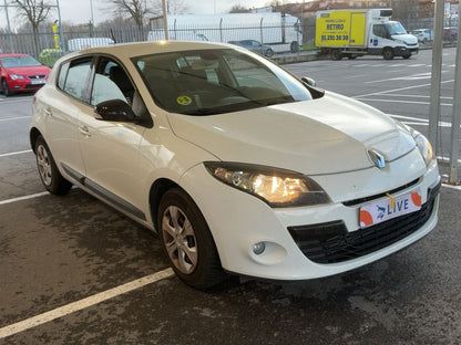 Lateral delantero derecho