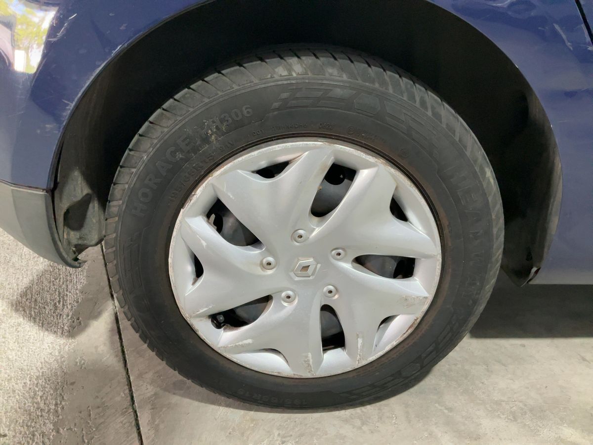 Rear right tire