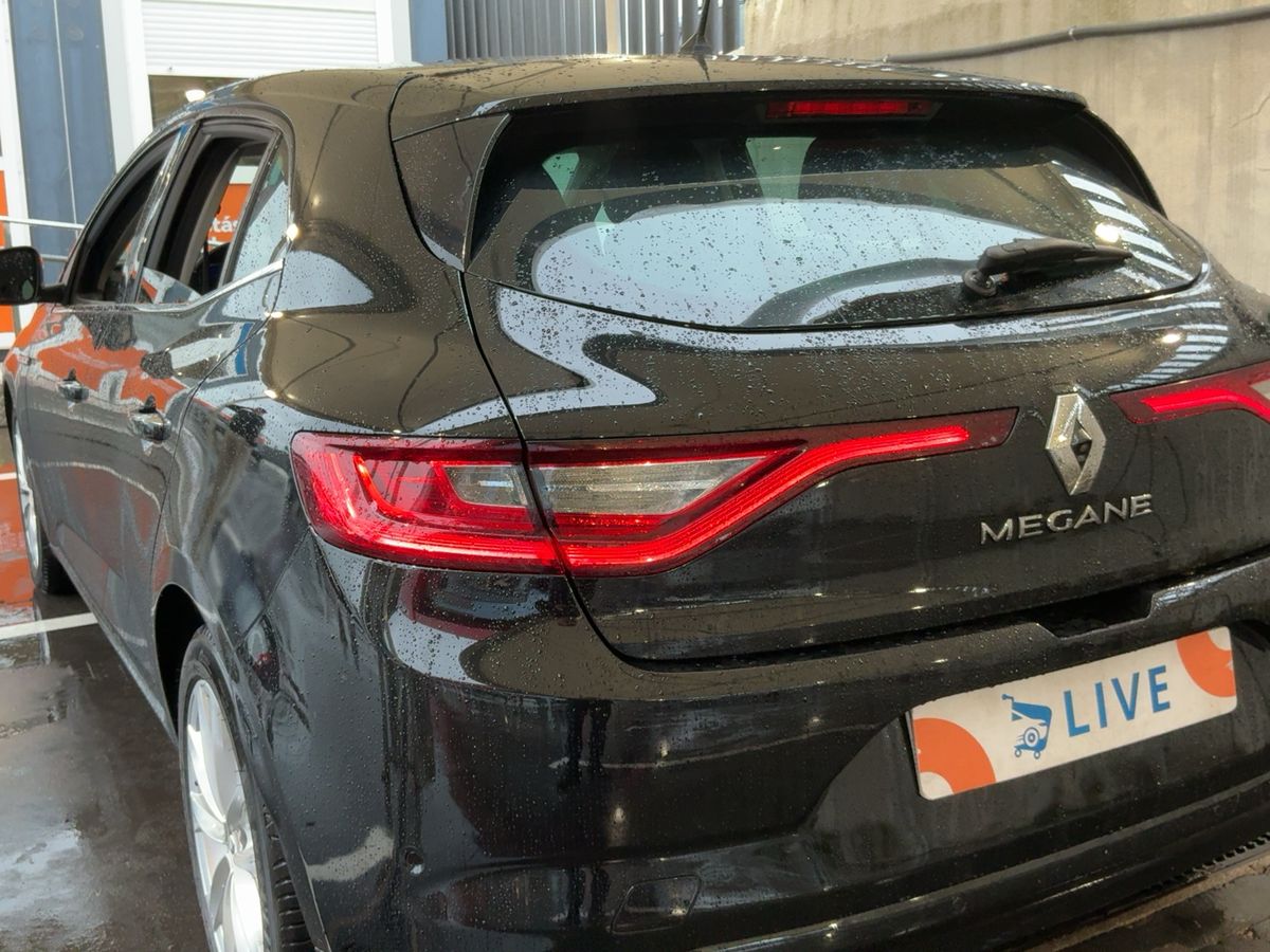 Parte trasera izquierda