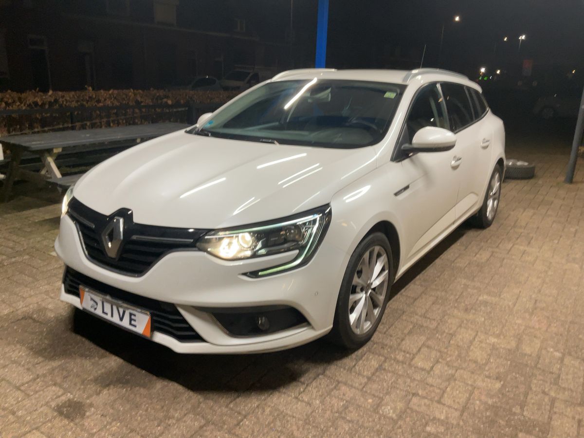 Lateral delantero izquierdo