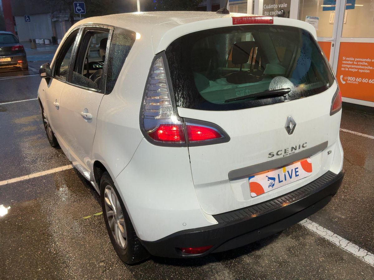 Parte trasera izquierda