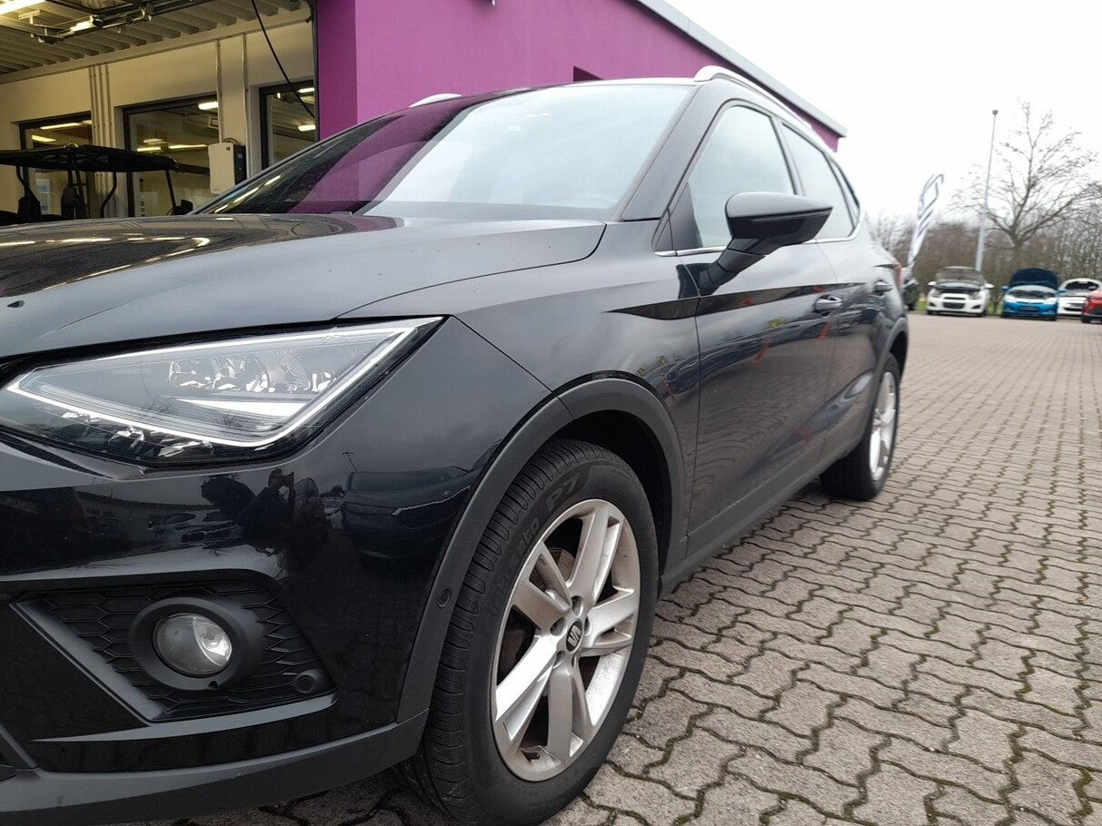 Seat Arona 1.5 TSI 150 FR LED Nav ParkAs Kam SHZ AppC 105237053 1