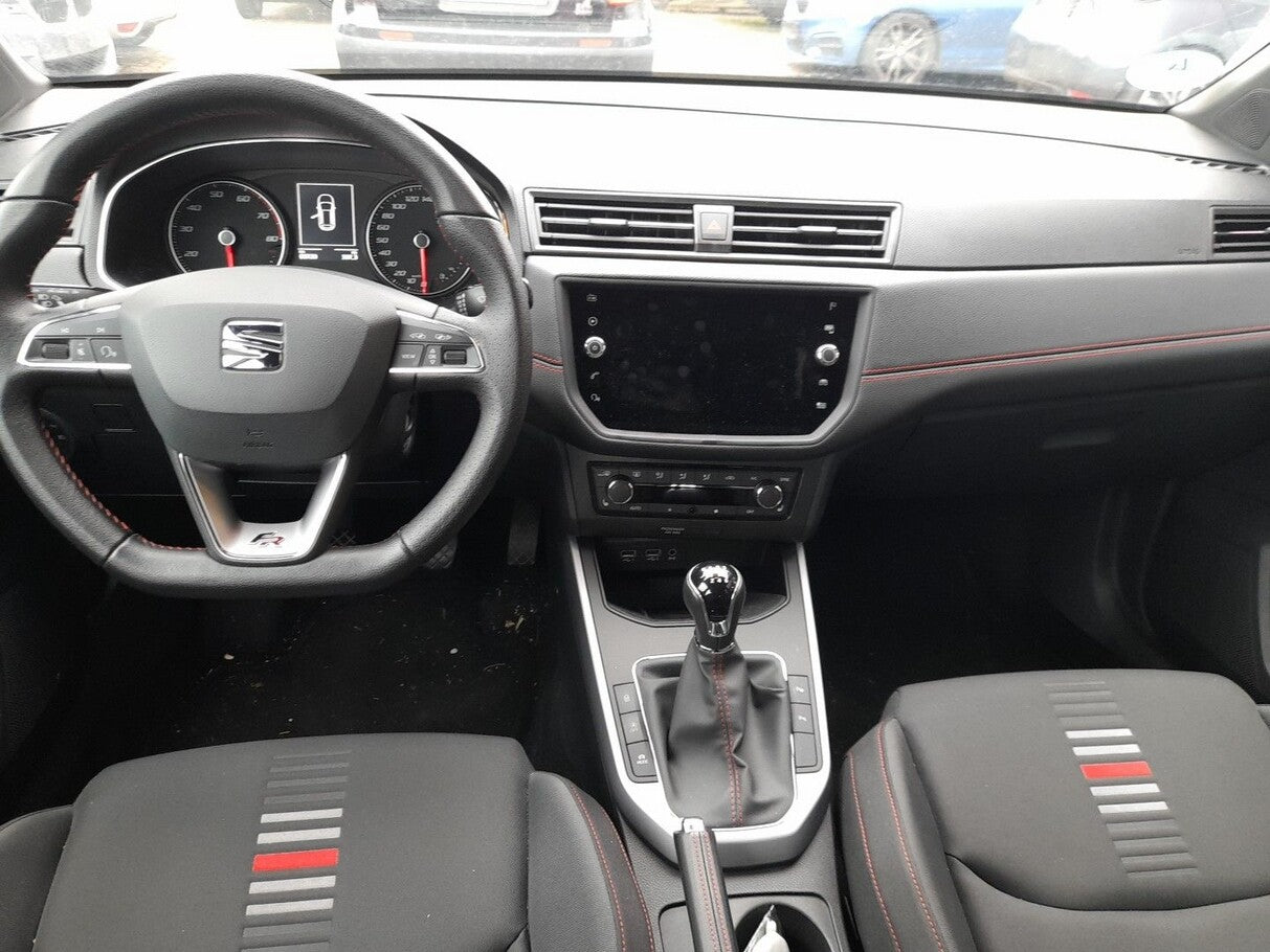Seat Arona 1.5 TSI 150 FR LED Nav ParkAs Kam SHZ AppC 105237053 5