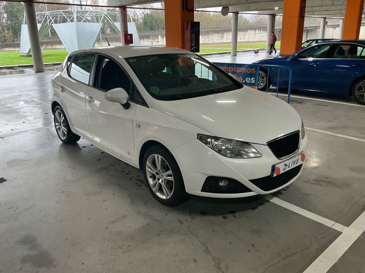 Lateral delantero derecho