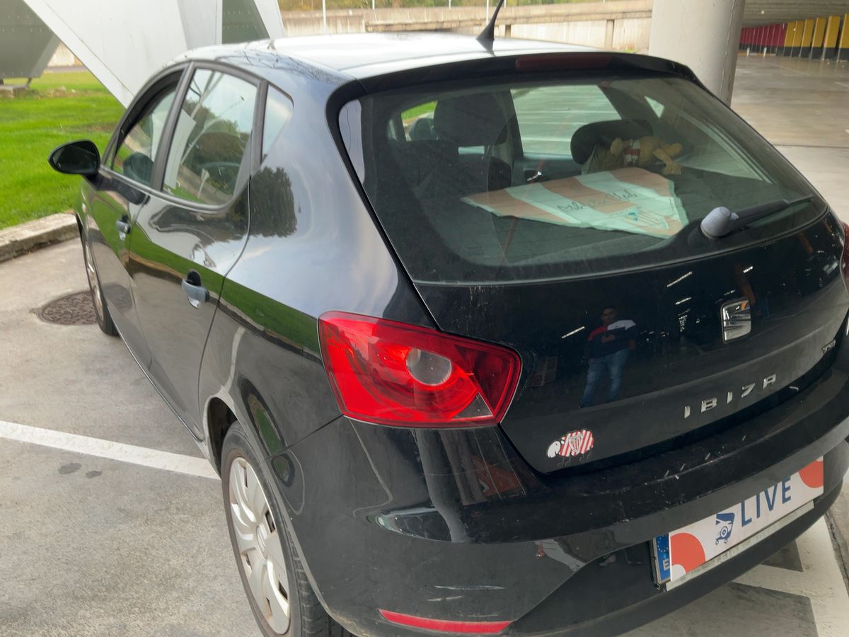 Parte trasera izquierda