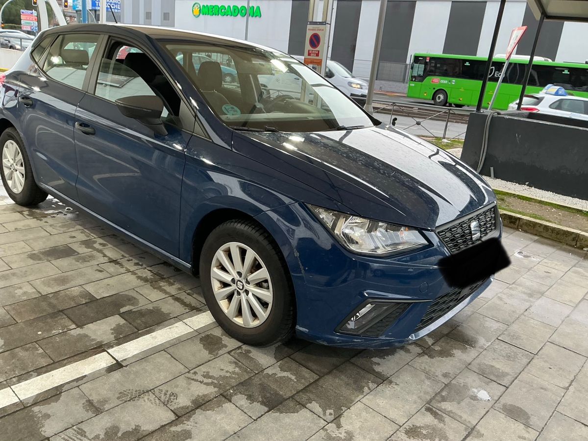 Lateral delantero derecho