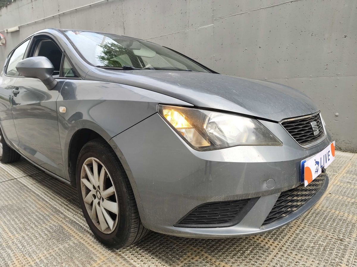 Lateral delantero derecho