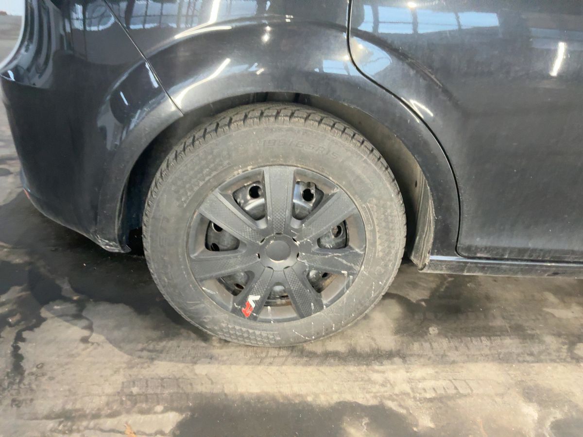 Neumático trasero derecho