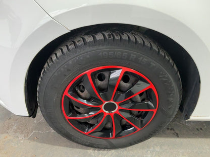 Neumático delantero izquierdo