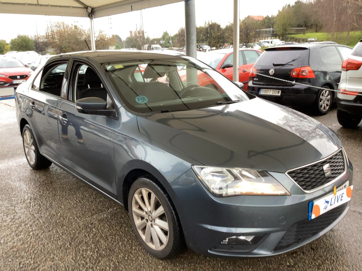 Lateral delantero derecho