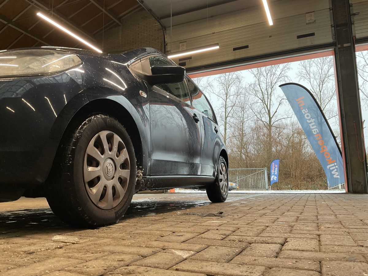 Lateral delantero izquierdo