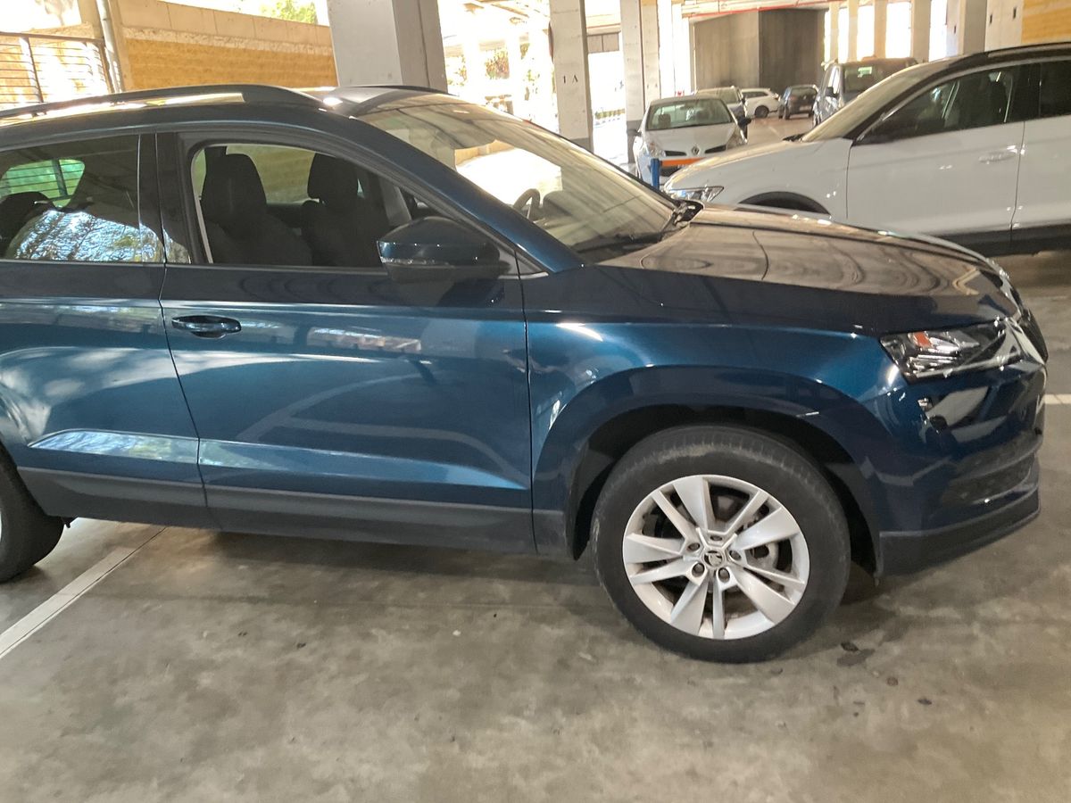 Lateral delantero derecho