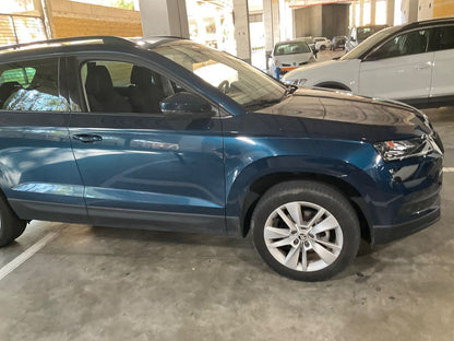 Lateral delantero derecho