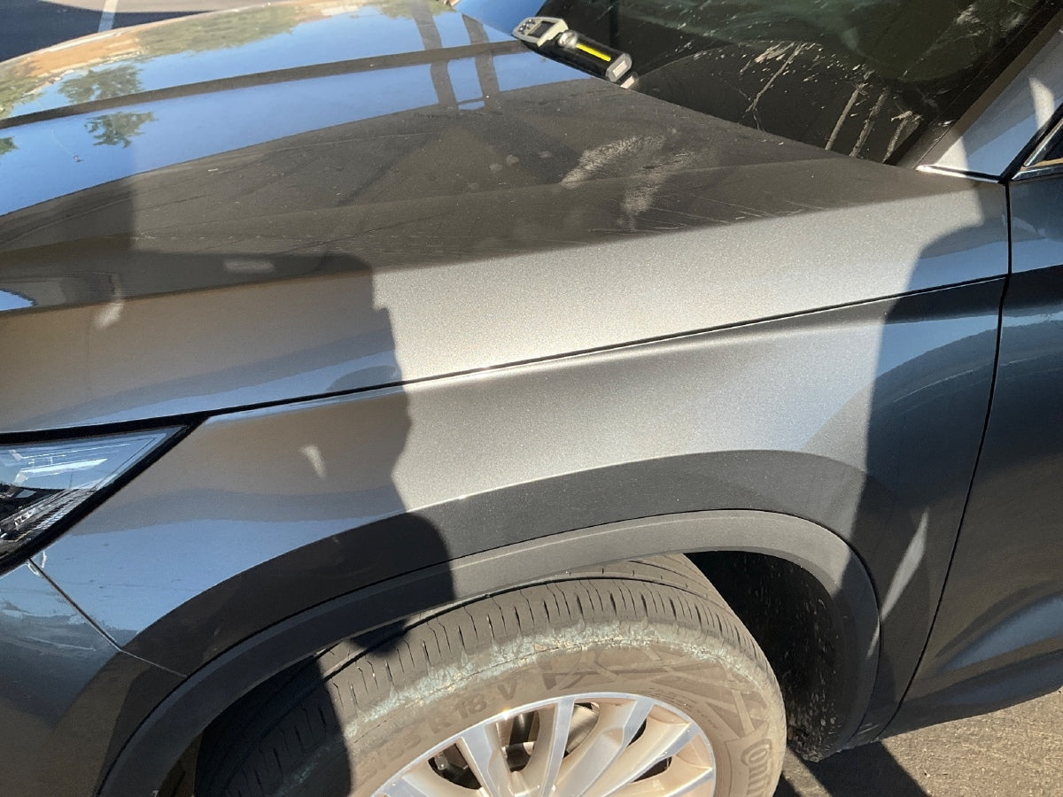 Lateral delantero izquierdo