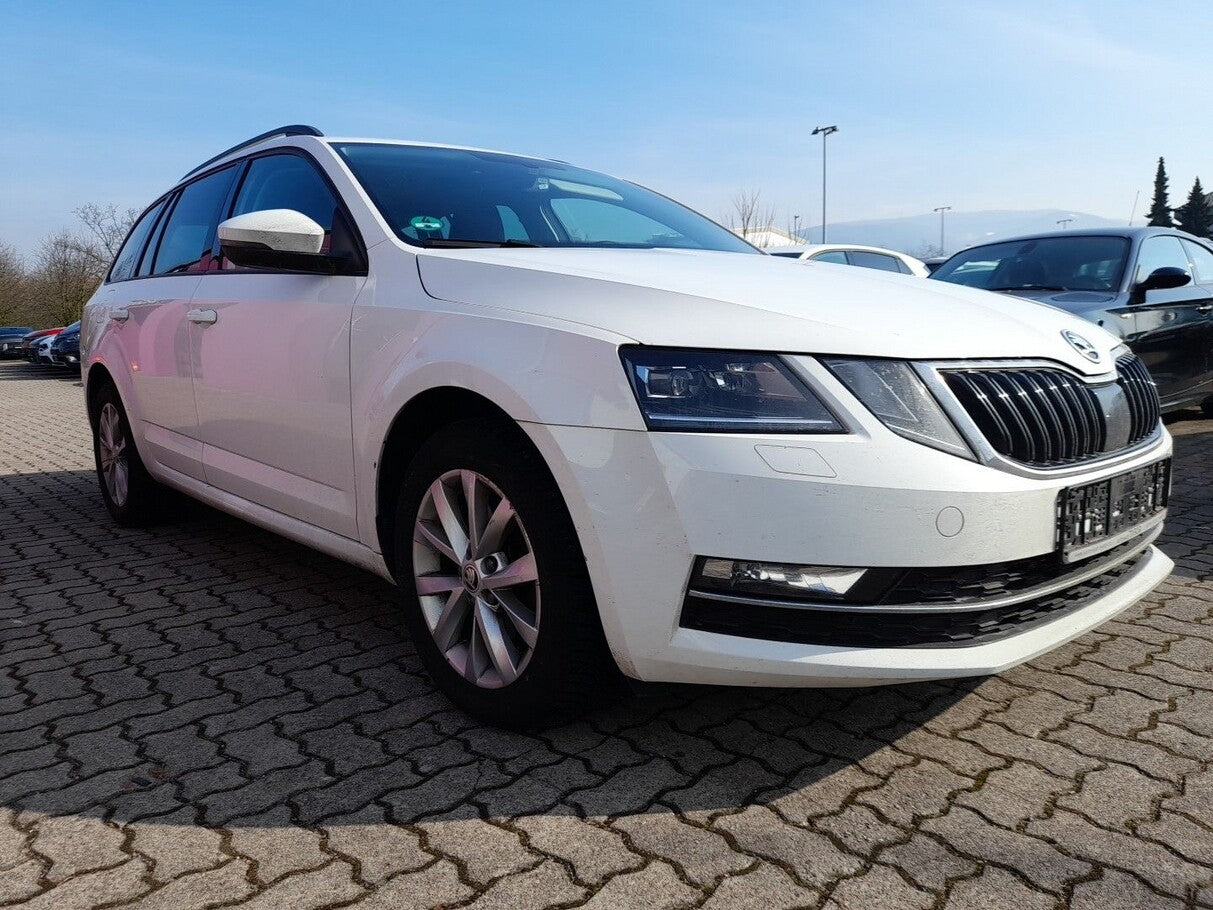 Skoda Octavia 1.5 TSI 150 DSG7 Style Nav LED PDC 113382051 1