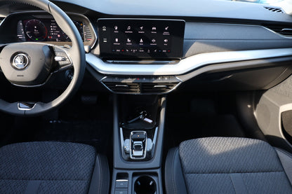 Skoda Octavia Lim eTSI 150 DSG Selec LED Nav SHZ Kessy 99612683 7