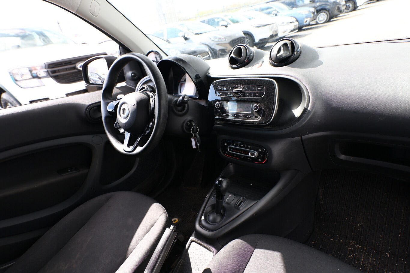 Smart fortwo coupe EQ CCS Klimaaut. Tempomat DAB 165361068 9