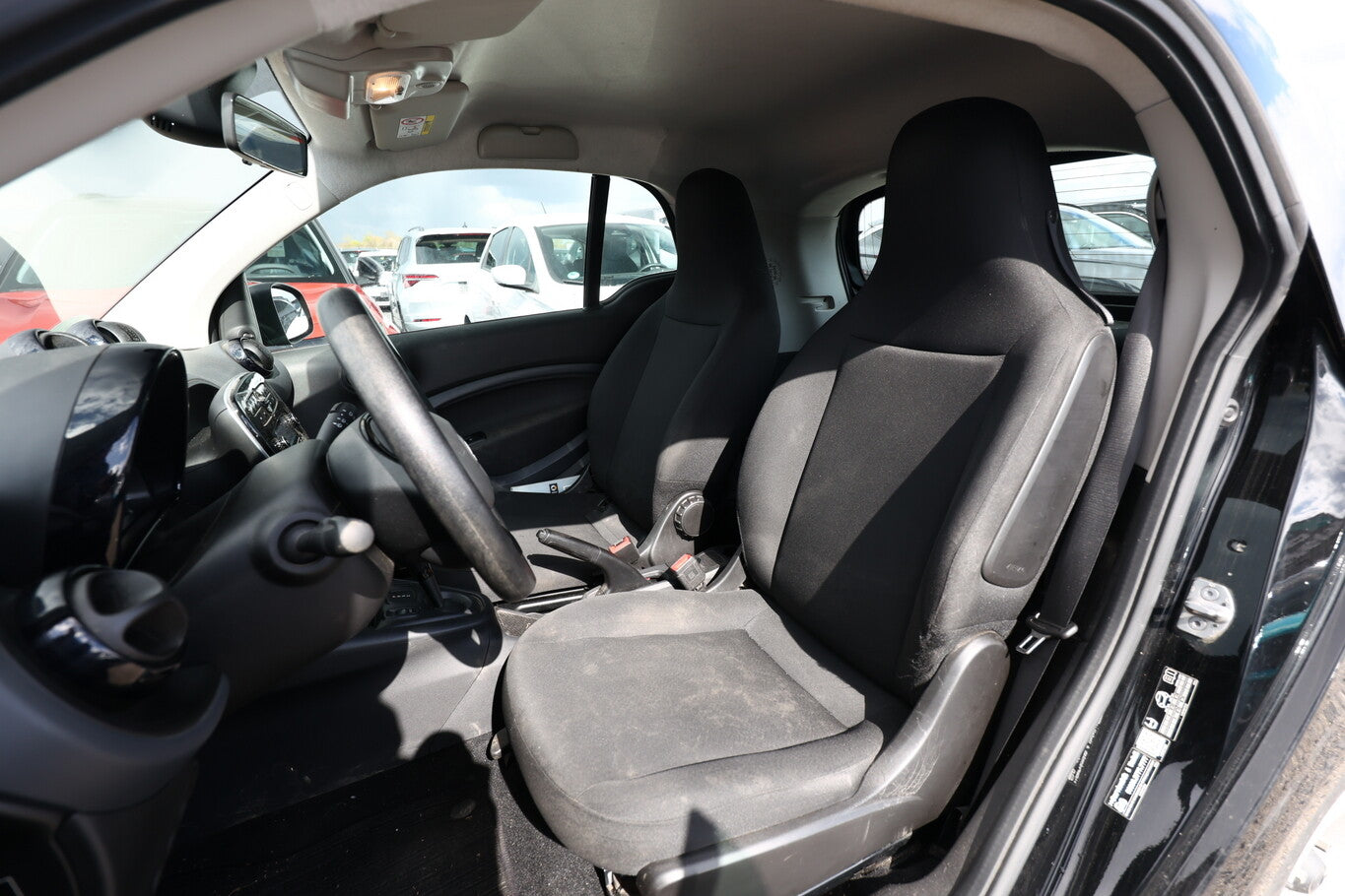Smart fortwo coupe EQ CCS Klimaaut. Tempomat DAB 165361068 6