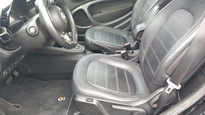 Smart fortwo coupe EQ prime LED Nav Pano Kam PDC SHZ   144144570 5