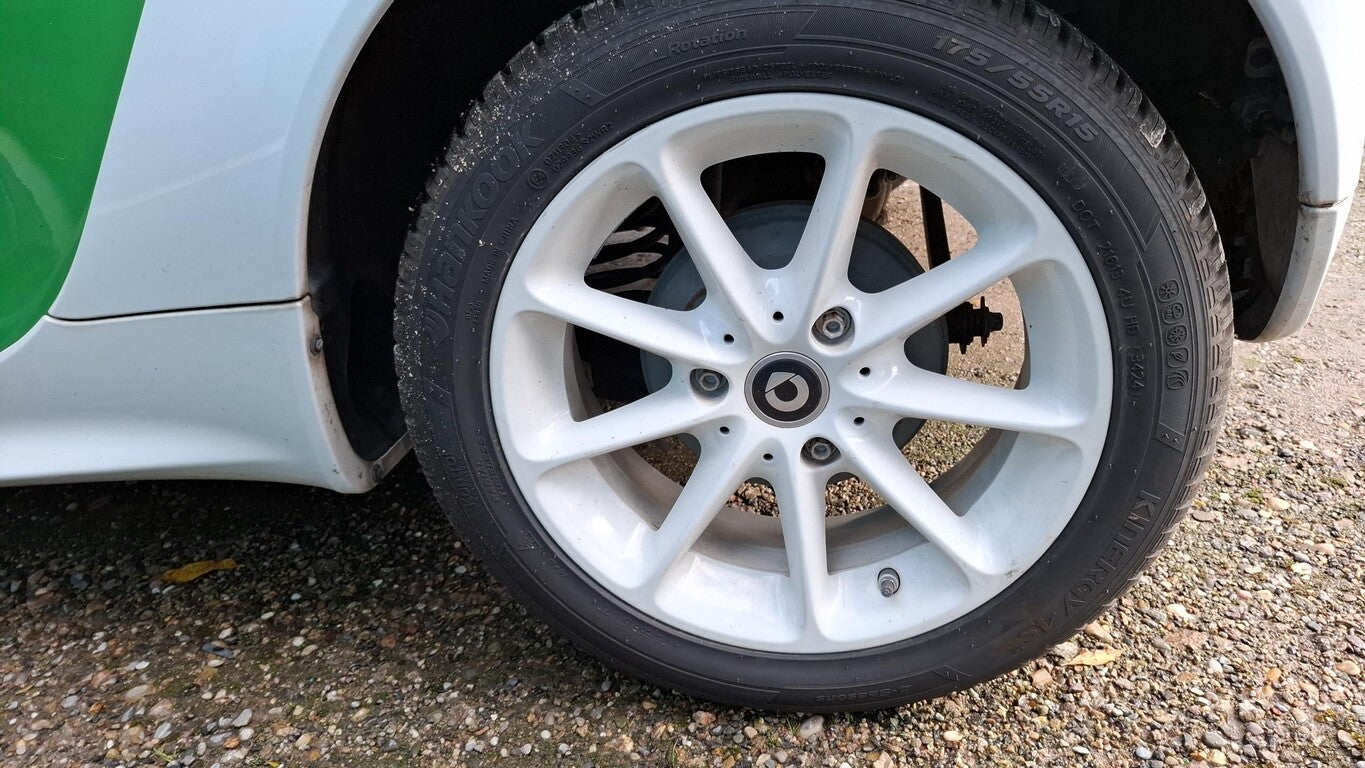 Smart fortwo coupe e-drive sale&care Navi Pano SHZ LM 140996427 8