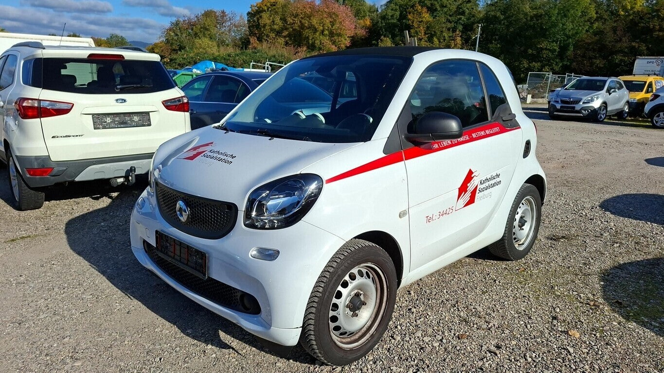Smart fortwo coupe (52kW) Klimaaut. SHZ BT GRA 139039616 0