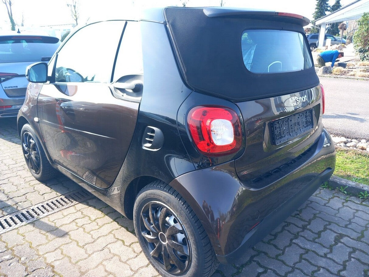 Smart fortwo Cabrio Perfect JBL SHZ Klimaaut. LM15Z  170045368 3
