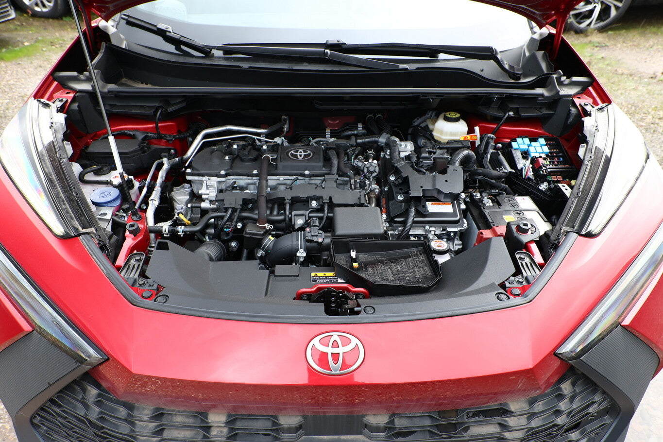 Toyota C-HR 1.8 Hybrid 140 ECVT TeamD Nav SHZ ACC 101379426 11