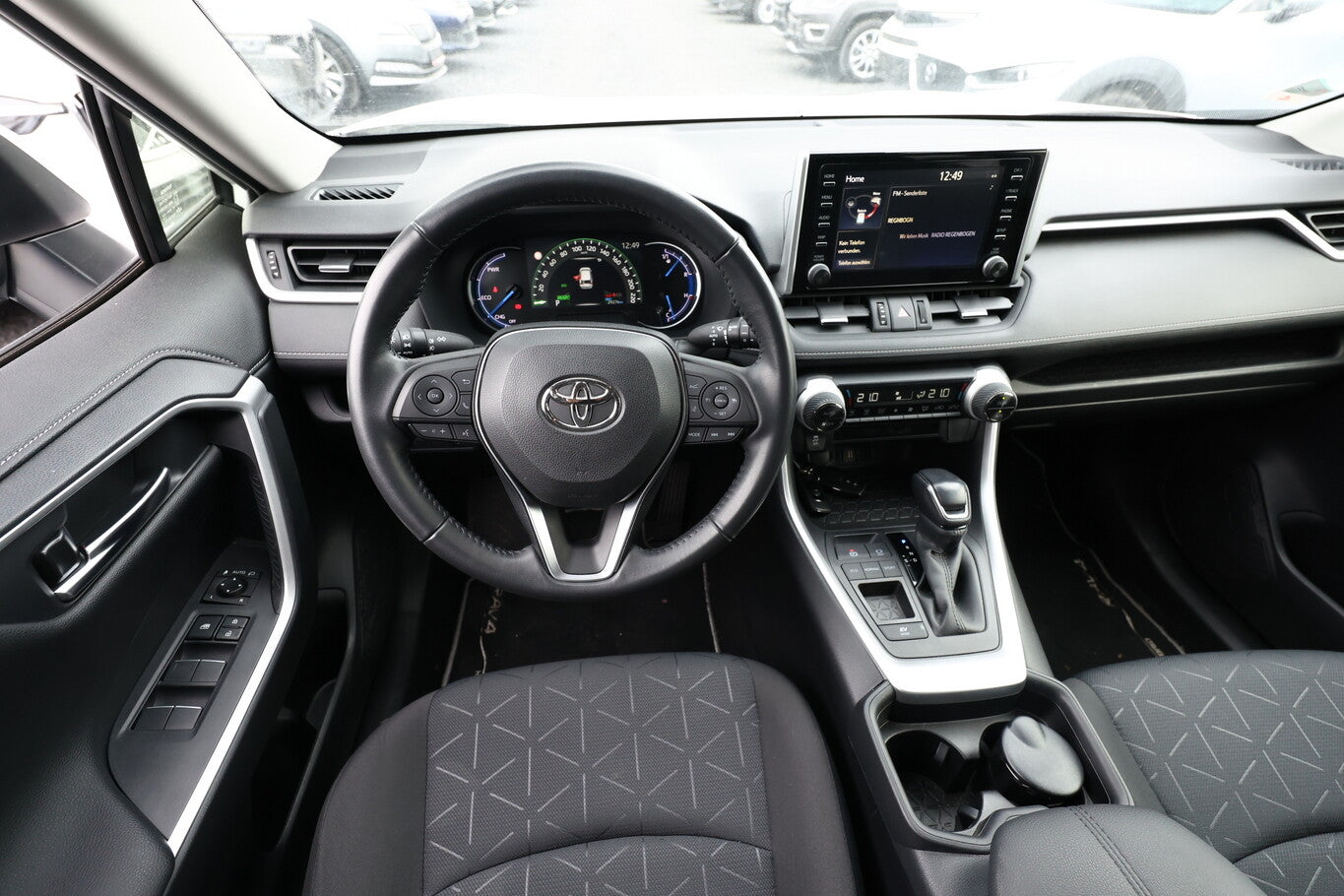 Toyota RAV4 2.5 VVT-i Hybrid 218 CVT LED PDC Kam LM17Z  99828707 6
