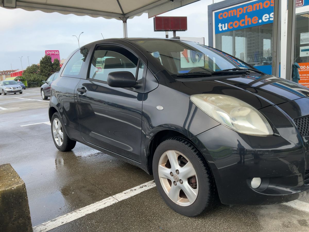 Lateral delantero derecho