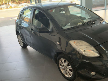 Lateral delantero derecho