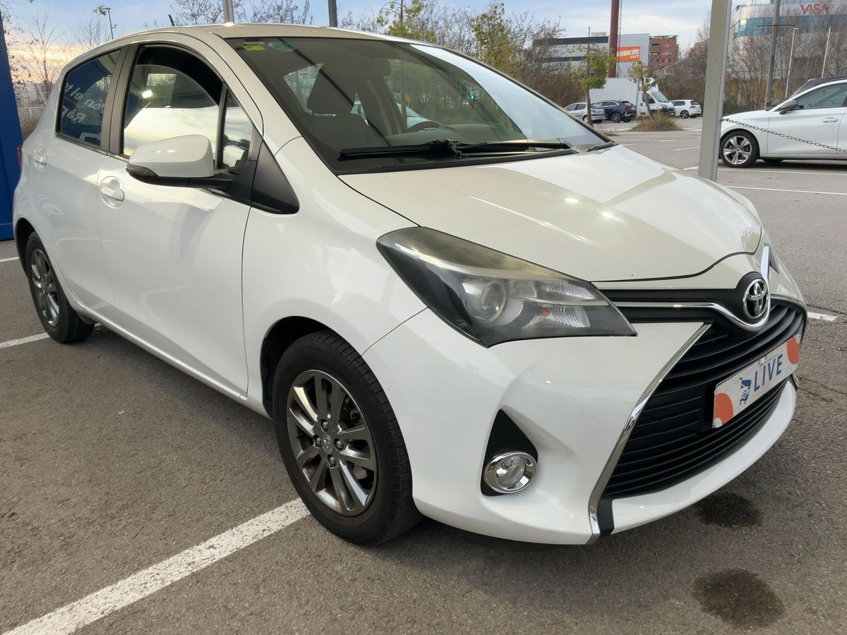 Lateral delantero derecho