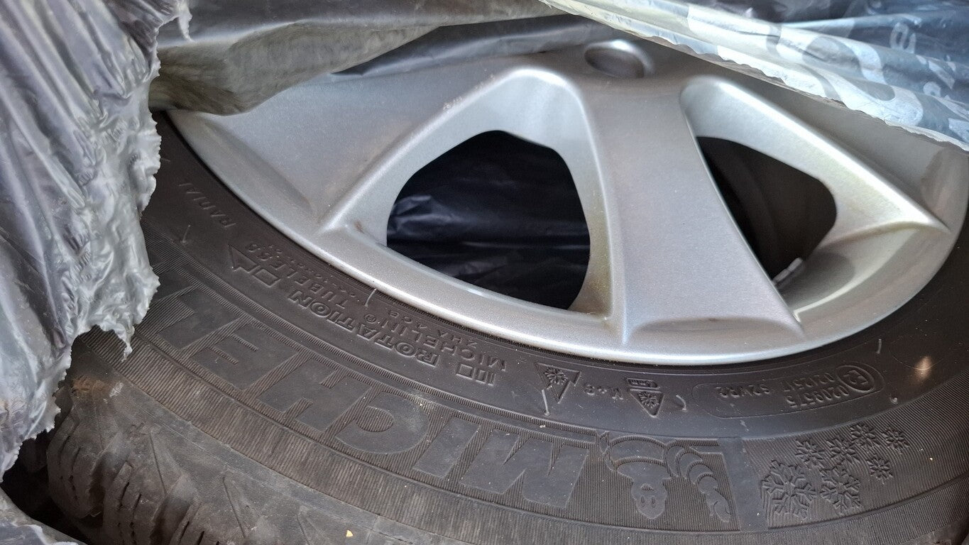 Toyota Yaris 1.3 Dual-VVTi Edition S Lane LM RFK Klima 123006352 11
